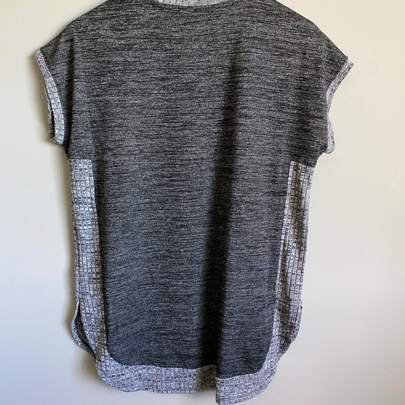 Suzy Shier Women's Gray/Black Knit Short Sleeve Sweater Top Medium Office Boxy - Picture 5 of 12